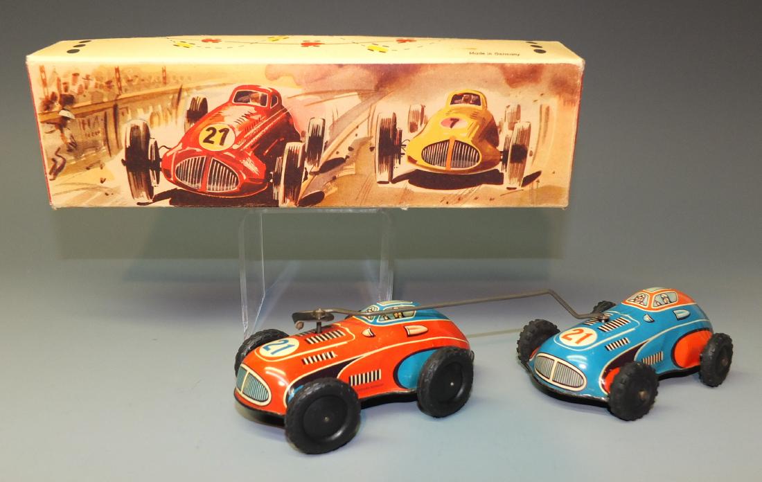 PHILIP NIEDERMEIER WINDUP RACER CARS #260 & BOX (1 of 8)