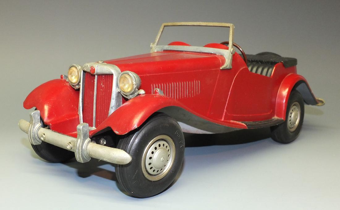 DOEPKE PRESSED STEEL MG ROADSTER (1 of 7)
