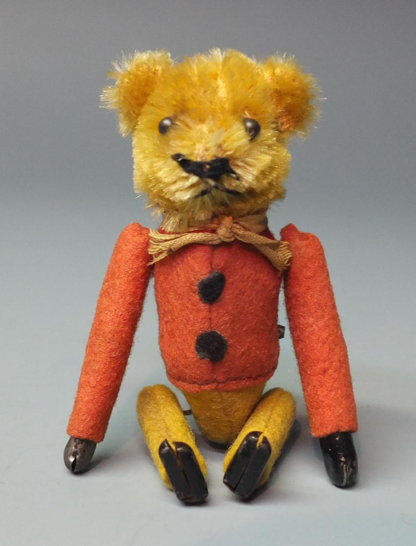 SCHUCO GERMAN 879 TURN TUMBLING BEAR TIN WINDUP (1 of 4)