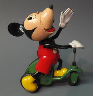 LINEMAR MICKEY MOUSE TIN WINDUP SCOOTER: Made in Japan by Marx. Scarce & Hard to Find Disney Toy. Tin Litho Mickey Riding His Tin Windup Scooter. 1950's 3.5" L x 4.5" H