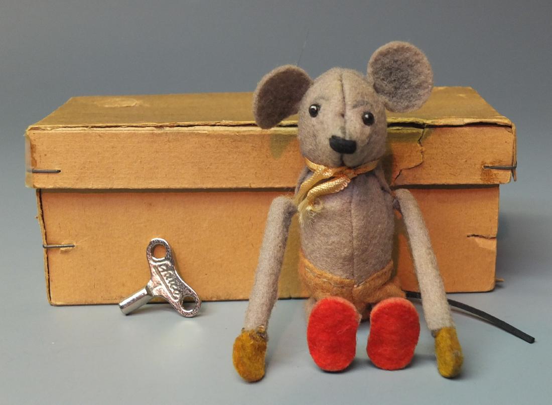 SCHUCO GERMAN 881 TUMBLING MICKEY MOUSE WINDUP & BOX (1 of 7)