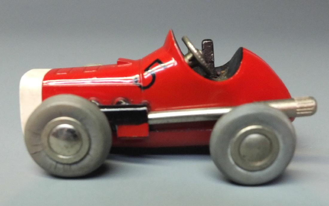 SCHUCO GERMAN 1041 WIND UP MICRO RACER (1 of 5)