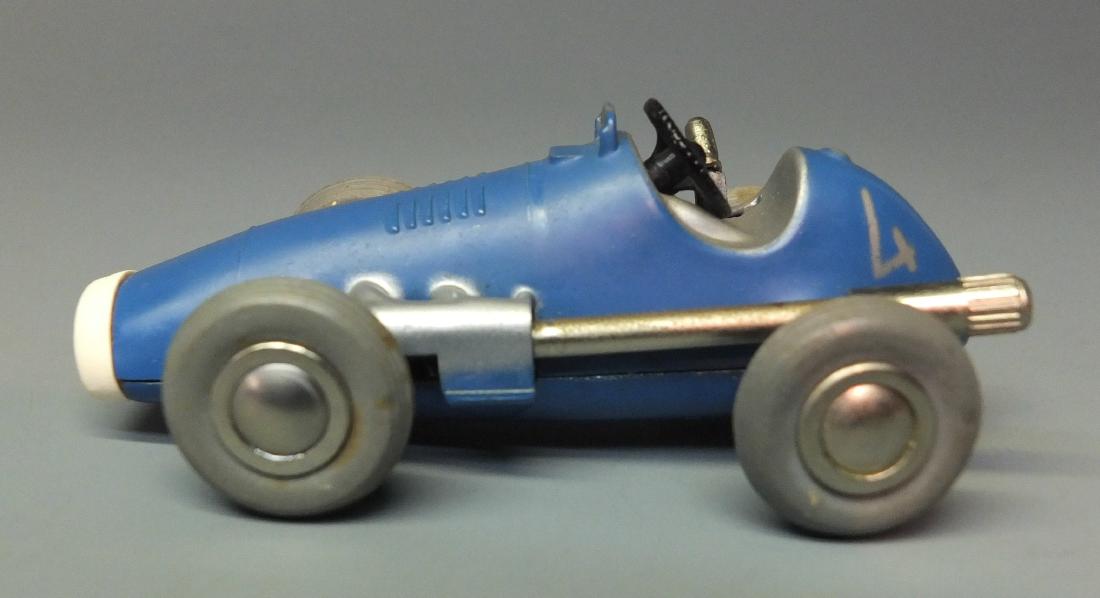 SCHUCO GERMAN 1040 WIND UP MICRO RACER (1 of 5)