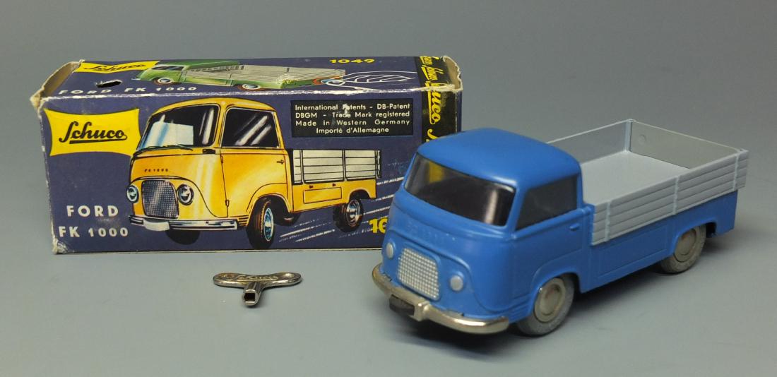 SCHUCO GERMAN 1049 FORD FK 1000 WIND UP MICRO RACER & (1 of 8)