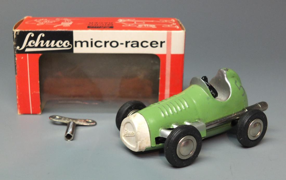 SCHUCO GERMAN 1042 MIDGET WIND UP MICRO RACER & BOX (1 of 8)