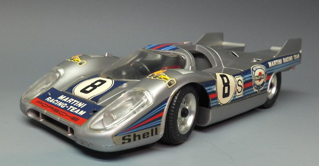 SCHUCO GERMAN 356213 ELEKTRO PORSCHE MARTINI 917 CAR (1 of 6)