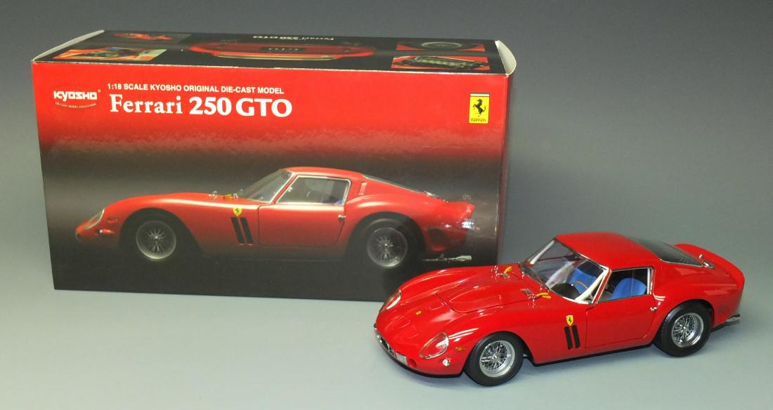 KYOSHO RED FERRARI 250GTOÿ1:18 SCALE DIECAST TOY MODEL (1 of 10)