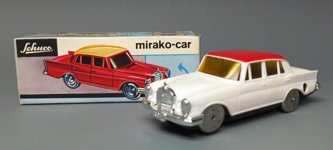 SCHUCO 1001/1  MIRAKO CAR WIND UP CAR & BOX (1 of 9)