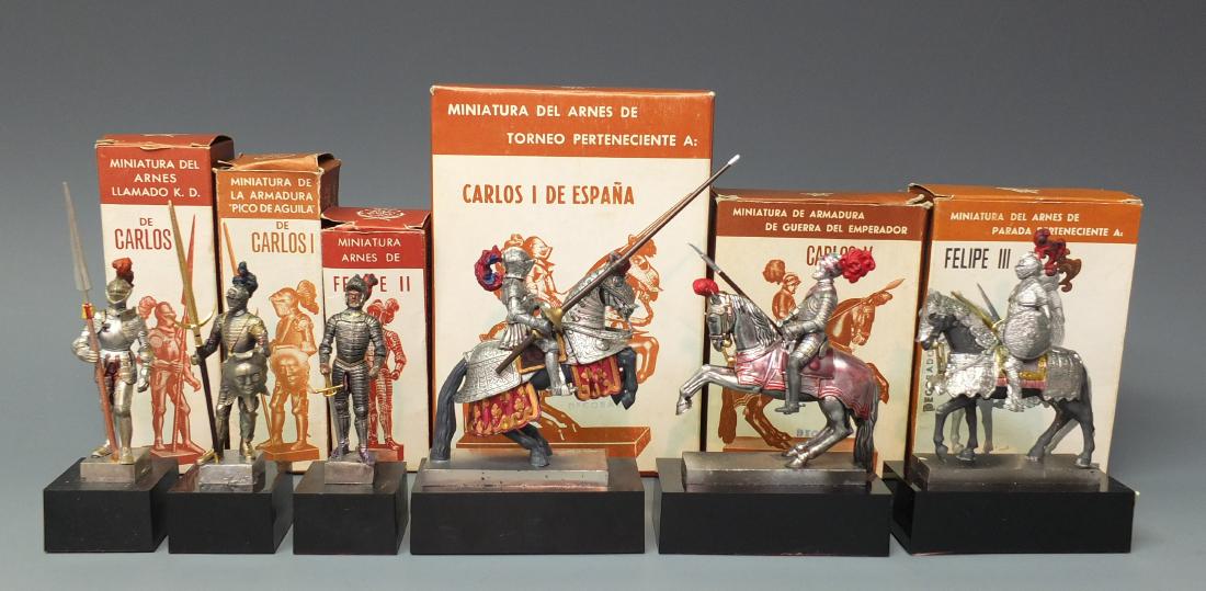 6 MADRID REAL ARMERIA SPAIN KNIGHT FIGURES & BOX (1 of 15)