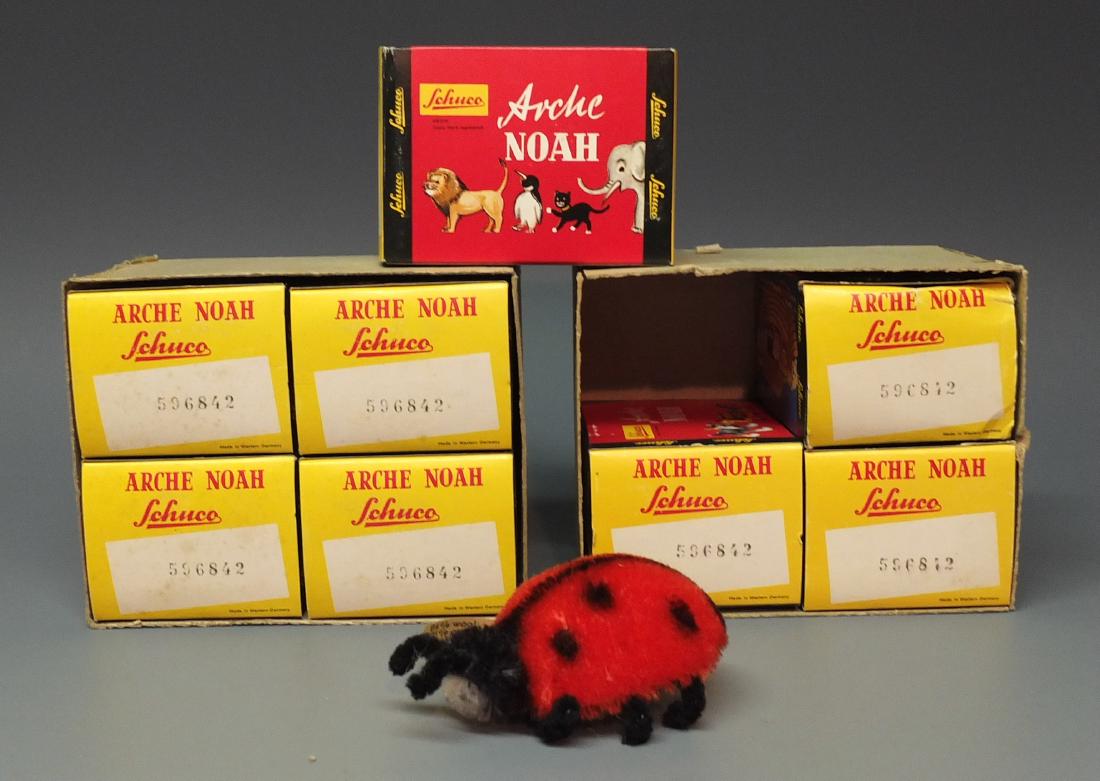 8 SCHUCO 596842 NOAH'S ARK LADY BUGS & BOXES (1 of 10)