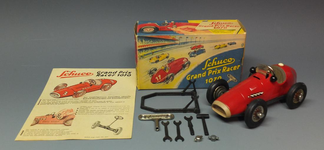 Schuco Ferrari Grand Prix Racer 1070 & Box Schuco Ferrari Grand Prix Racer 1070 & Box