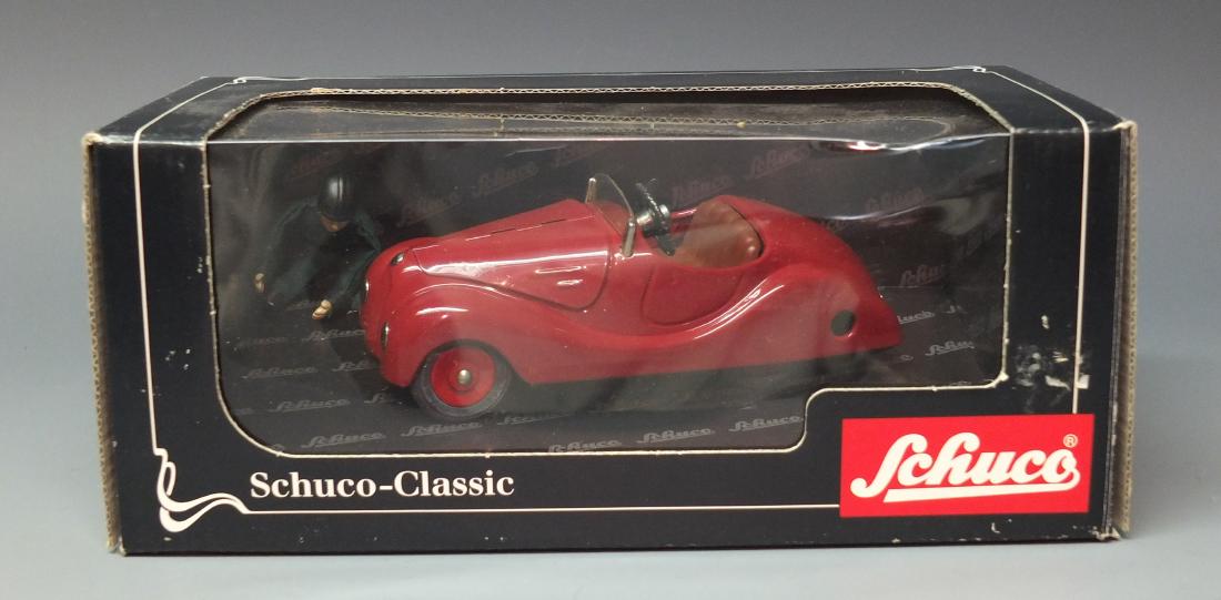 SCHUCO 01001 AKUSTICO 2002 CAR W/ FRITZ & BOX (1 of 5)