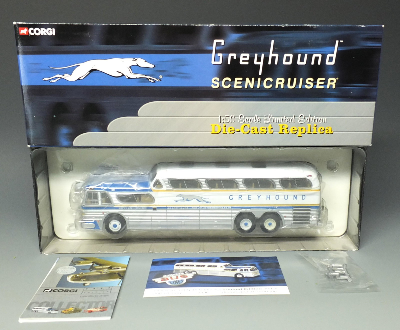 CORGI US54405 GREYHOUND SCENICRUISER & BOX: Corgi Vintage Bus Lines #US 54405 GM 4501 Greyhound Scenicruiser 1/50 Scale Diecast Bus - Destination Pittsburgh w/ COA, New in Original Box. 9.75" L