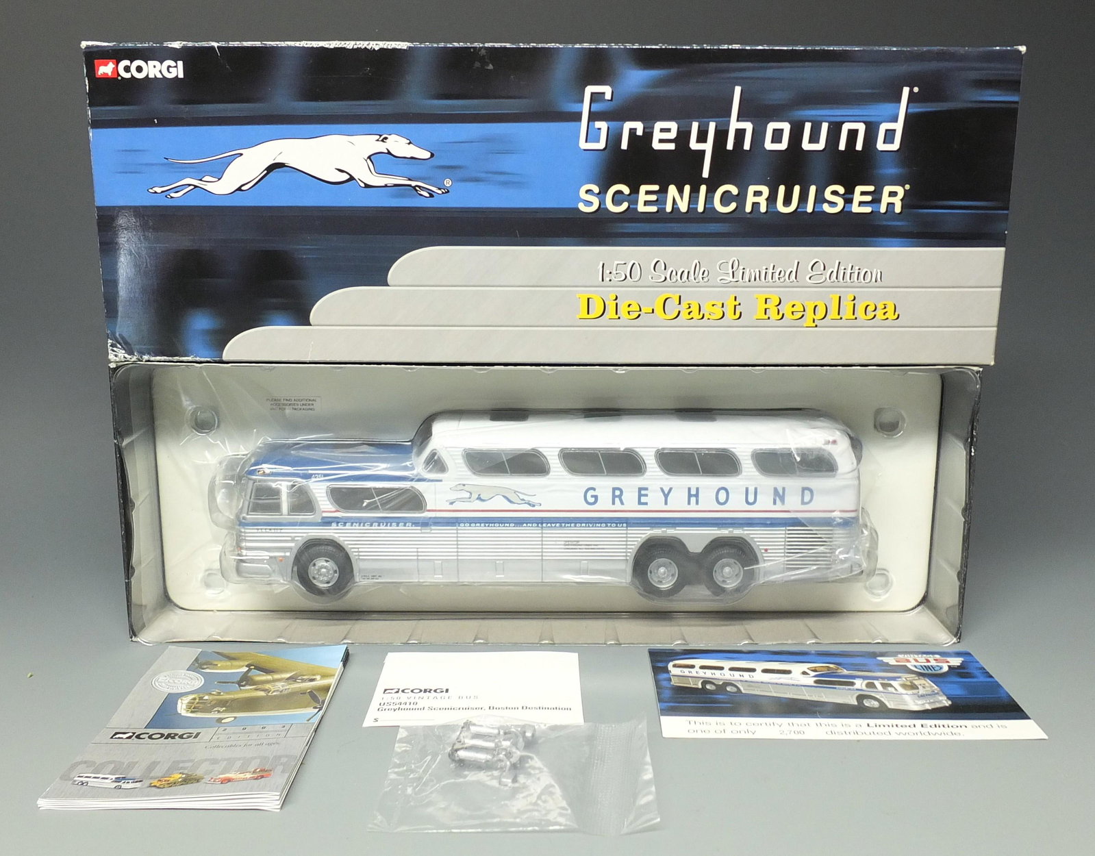 CORGI US54410 GREYHOUND SCENICRUISER & BOX: Corgi Vintage Bus Lines #US 54410 GM 4501 Greyhound Scenicruiser 1/50 Scale Diecast Bus - Destination Boston w/ COA, New in Original Box. 9.75" L