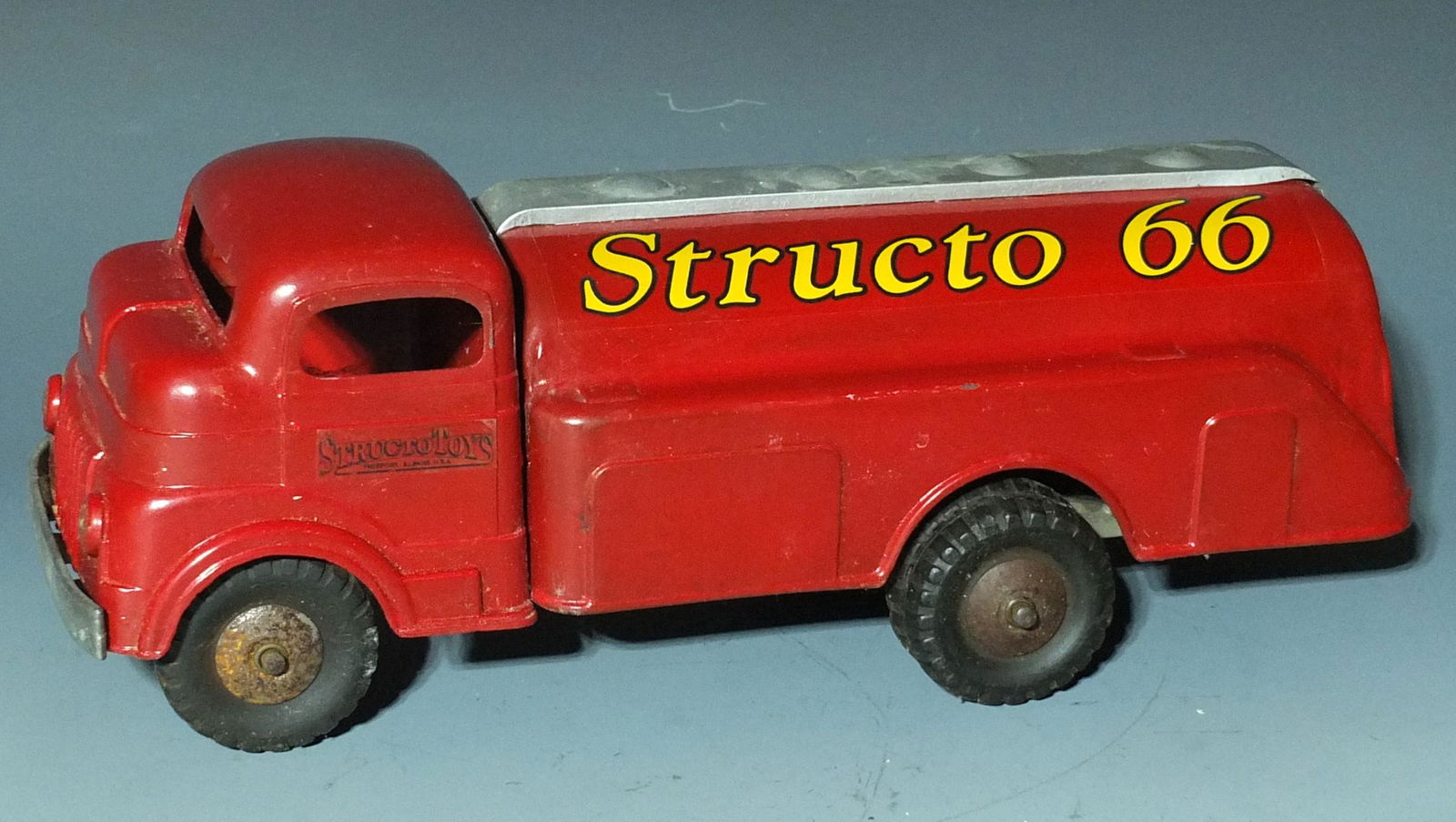 STRUCTO No. 66 WIND UP GAS FUEL TRUCK (1 of 6)