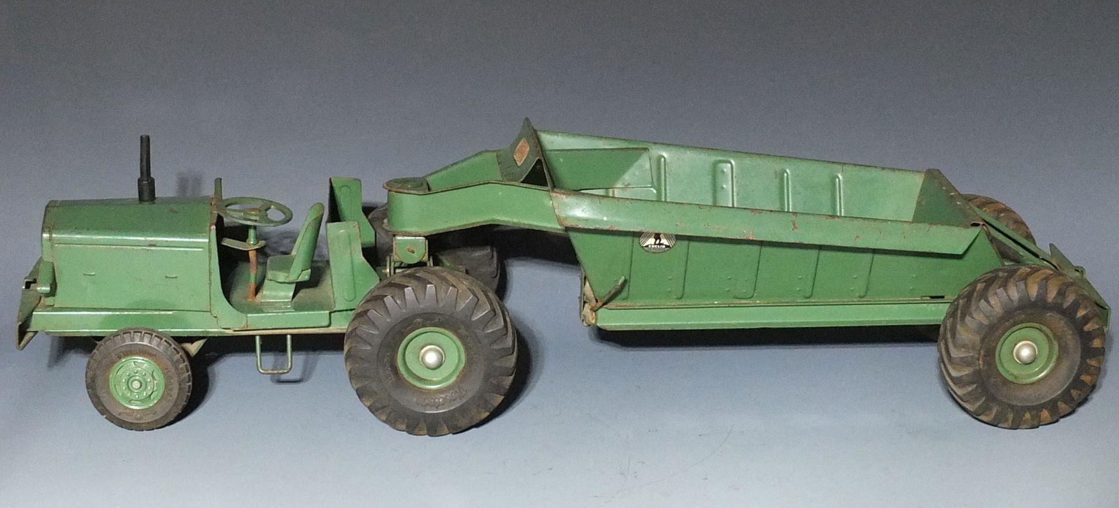 DOEPKE EUCLID BOTTOM DUMP EARTH MOVER (1 of 8)