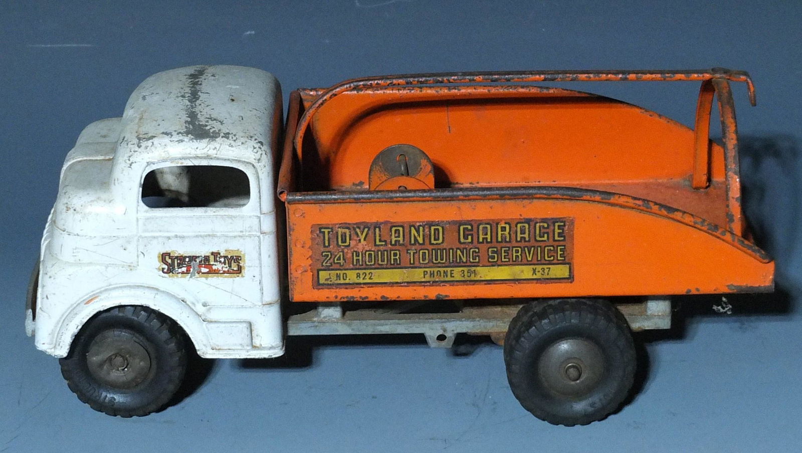 Structo Toyland Garage 24 Hour Windup Tow Truck