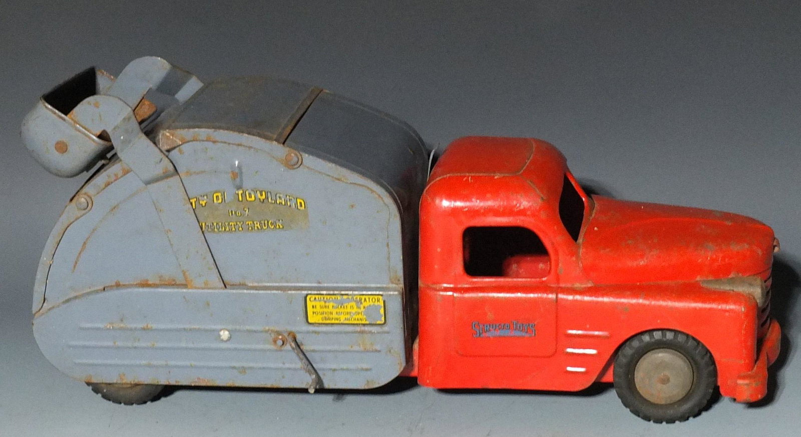 STRUCTO CITY OF TOYLAND GARBAGE TRUCK No. 7 (1 of 5)