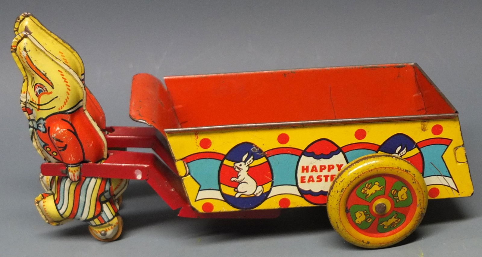 VINTAGE WYANDOTTE HAPPY EASTER BUNNY CART (1 of 5)