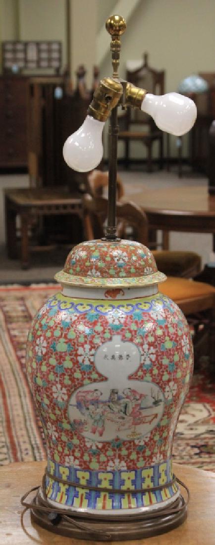 CHINESE PORCELAIN TABLE LAMP (1 of 4)