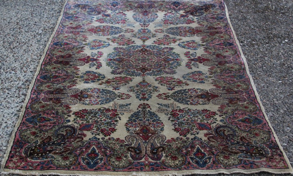 VINTAGE KERMAN PERSIAN CARPET (1 of 5)