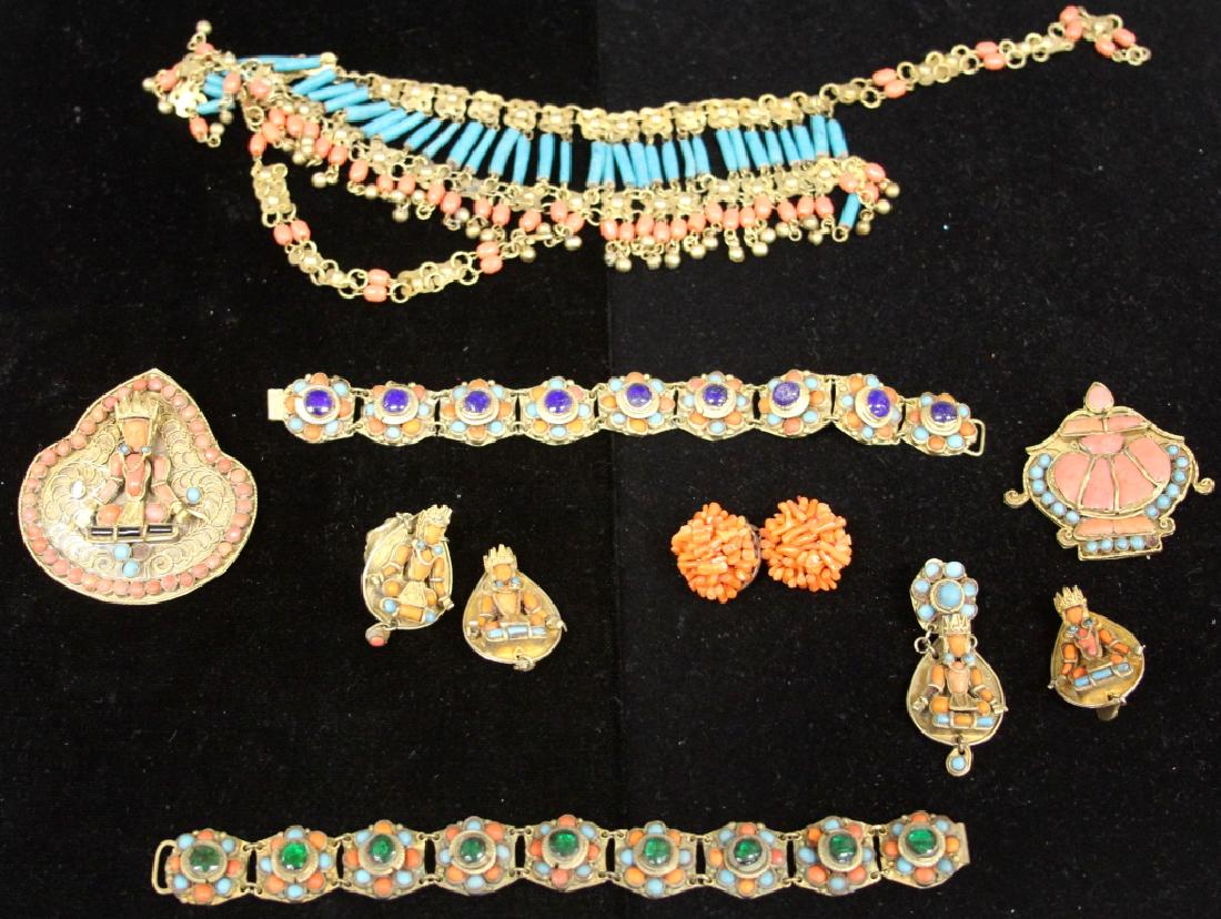 LOT OF (11) VINTAGE THAI JEWELRY PIECES (1 of 1)
