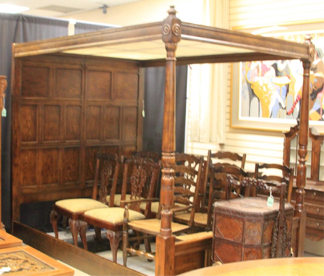 HENREDON OAK (2) PART BEDROOM SET: Four poster bed, armoire.Height- 84"Dimensions- 64" x 91"