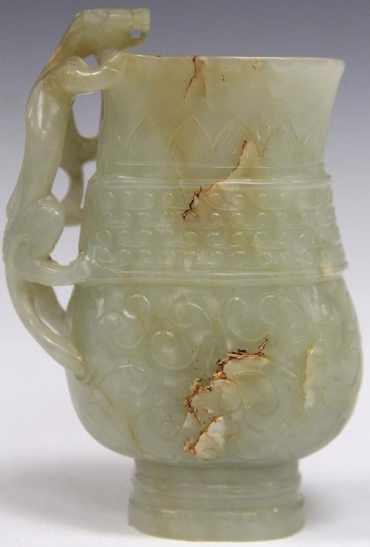 QING DYNASTY CARVED JADE VESSEL (1 of 10)