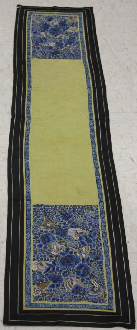VINTAGE CHINESE SILK EMBROIDERED TAPESTRY (1 of 6)