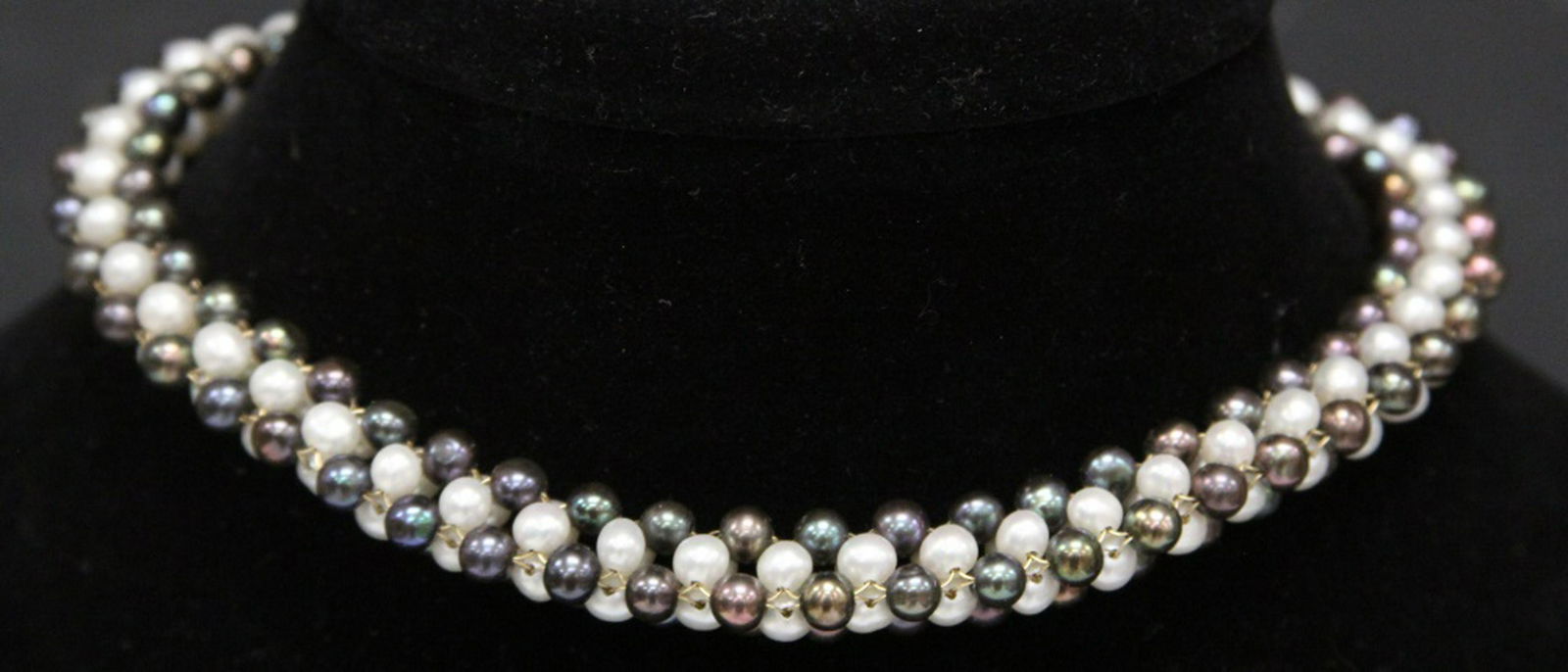 PEARL NECKLACE W/ 14KT CLASP W/ DIAMONDS (1 of 5)