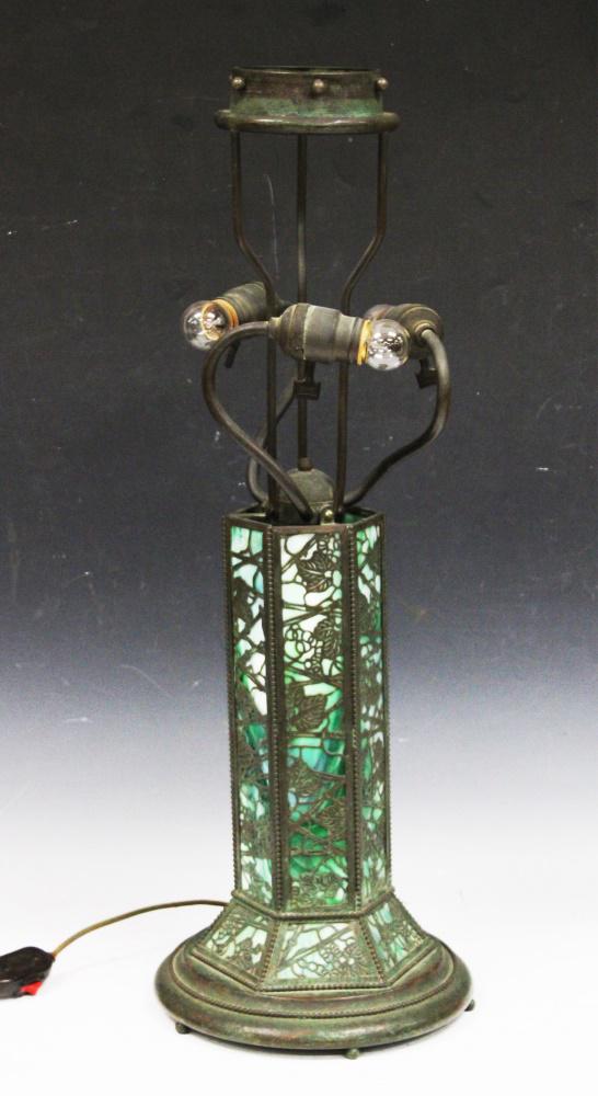 RIVIERE STUDIOS SLAG LAMP: Height - 26 1/2" THIRD PARTY SHIPPING ONLY