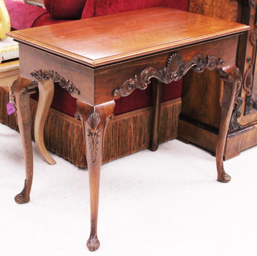 CHIPPENDALE STYLE 19TH C. MAHOGANY TABLE (1 of 6)