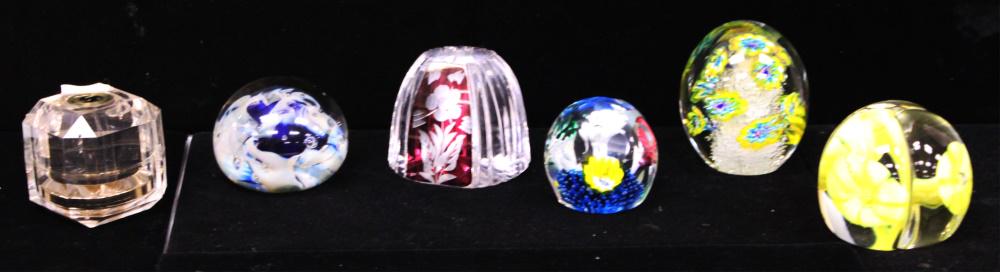 VINTAGE GLASS PAPERWEIGHTS, LOT OF (6) (1 of 4)