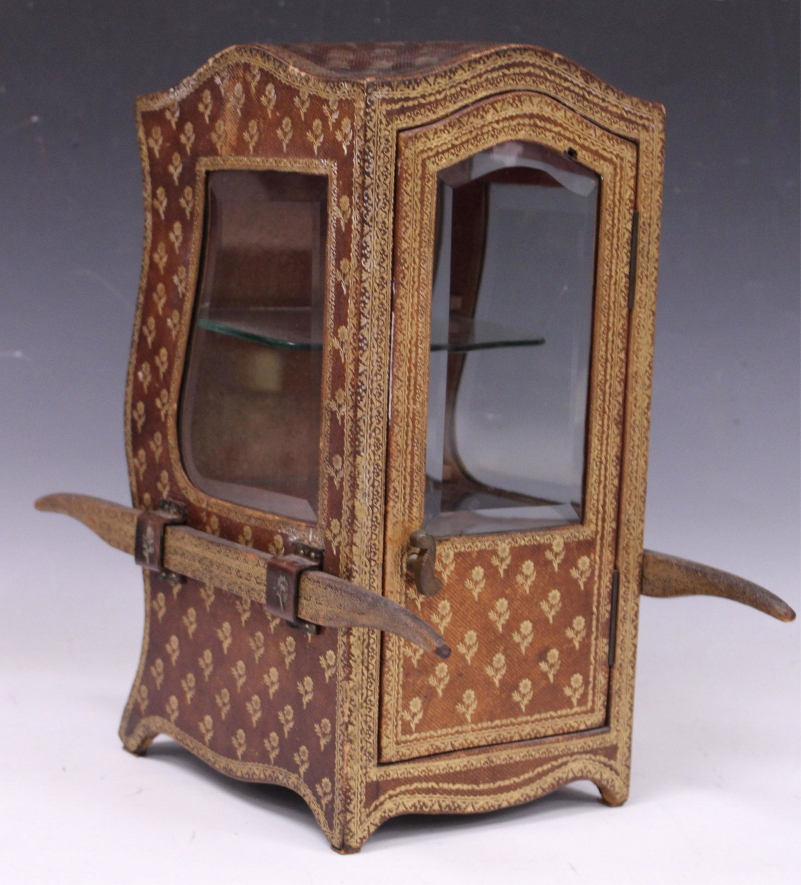 FRENCH TOOLED LEATHER 19TH C. CARRIAGE DISPLAY (1 of 6)