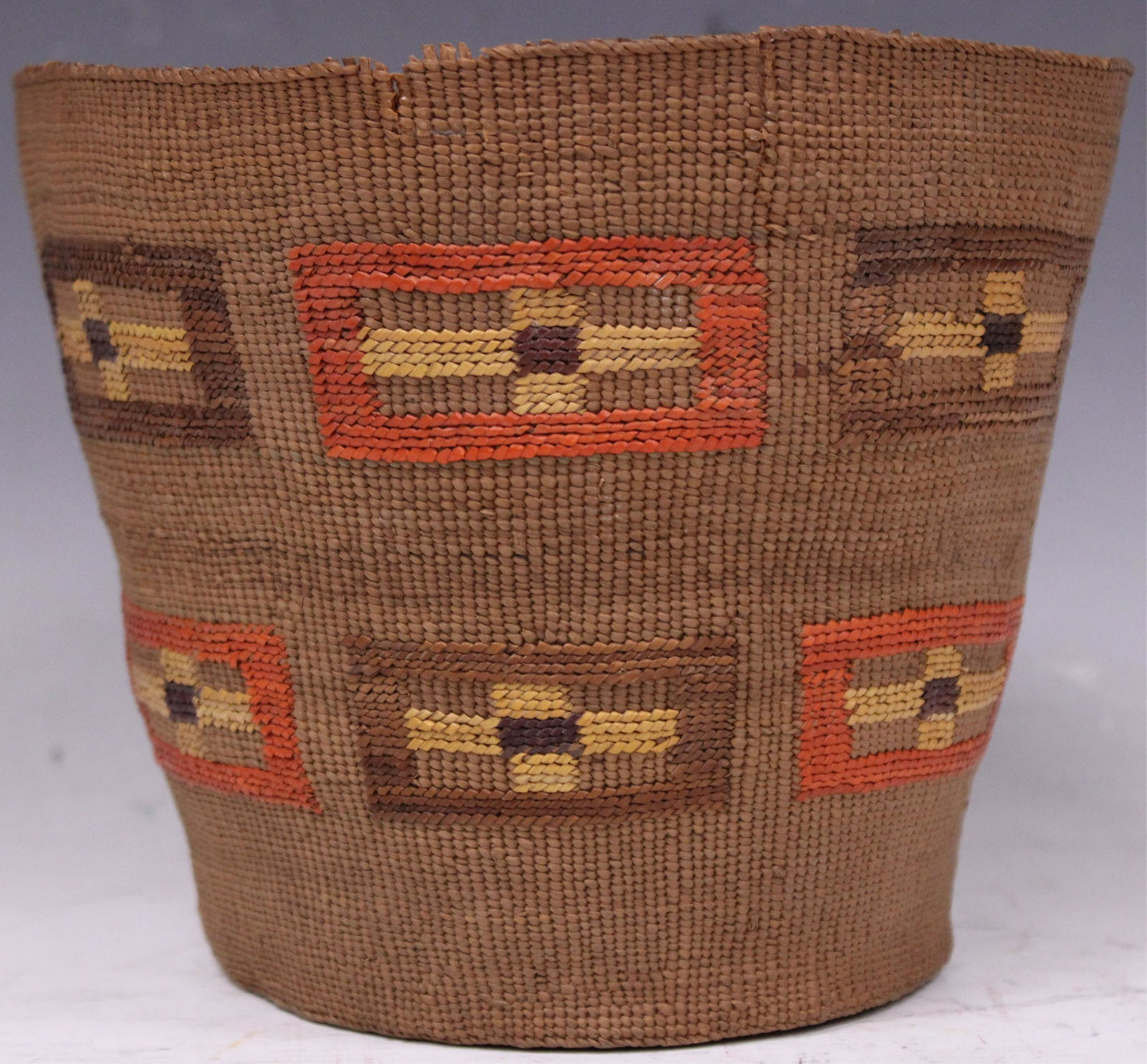 TLINGT VINTAGE WOVEN BASKET (1 of 7)