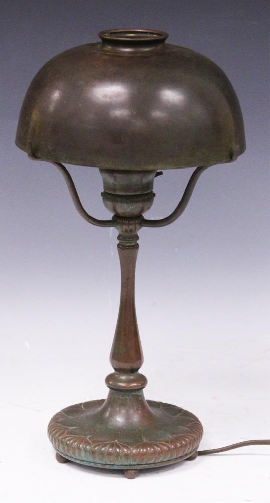 TIFFANY STUDIOS BRONZE DESK LAMP (1 of 2)