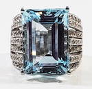 14KT AQUAMARINE DIAMOND LADY'S RING