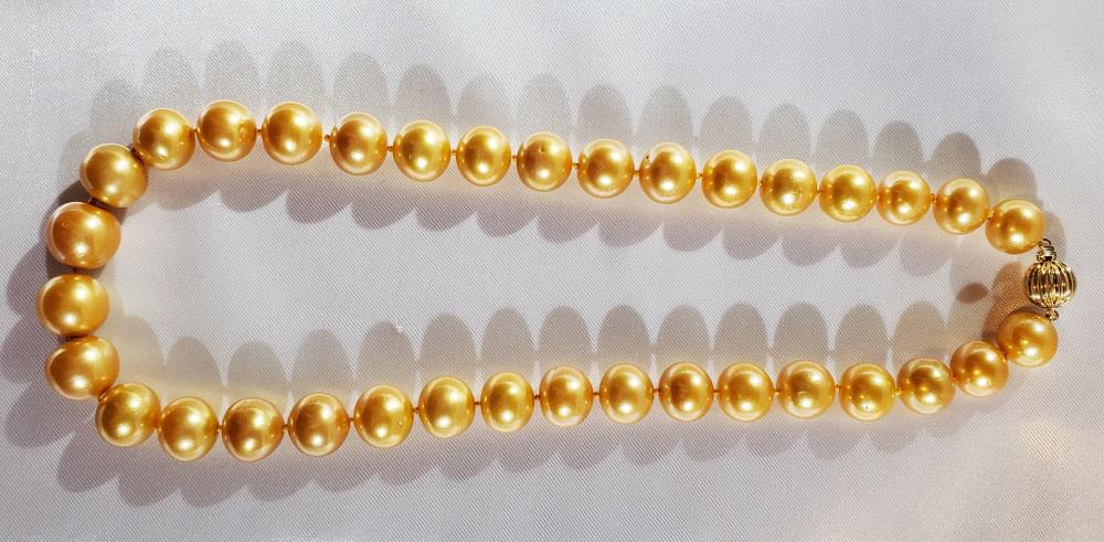 LADYS GOLDEN PEARL 14KT NECKLACE (1 of 2)