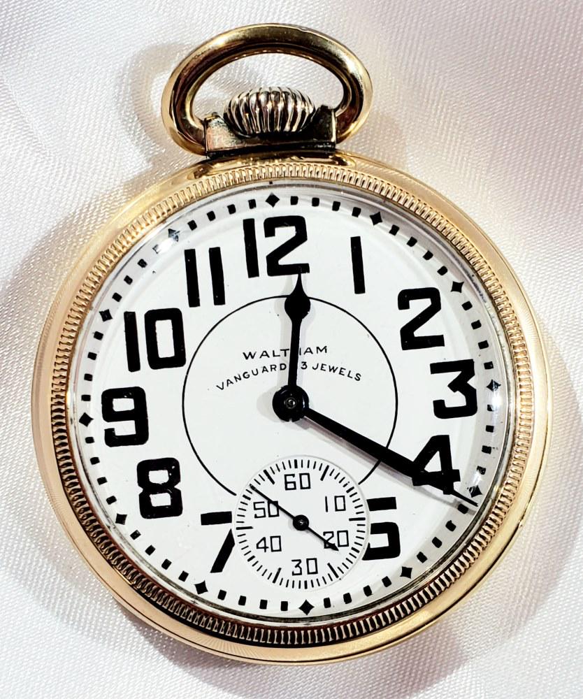WALTHAM VANGUARD (23 J) POCKET WATCH (1 of 4)