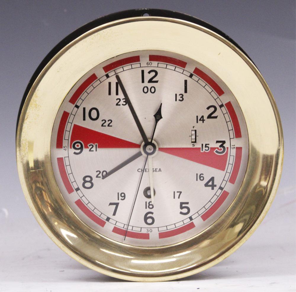 SHIP RADIO ROOM CLOCK Sep 16, 2021 Robert Slawinski Auctioneers