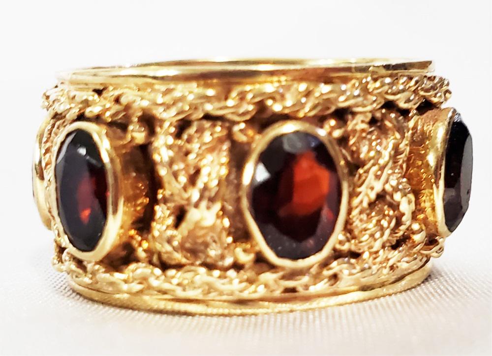 FANCY 14KT BAND SET W/ GARNETS: Weight- 14 grams Shipping U.S. $15 plus insurance Size 12