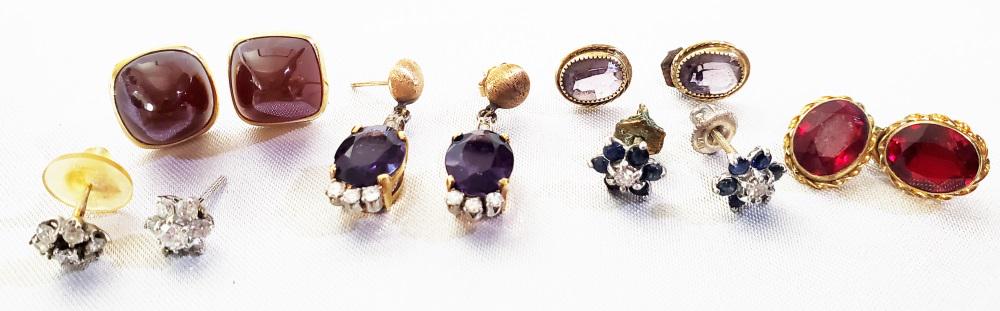 LOT (6) 14KT SETS EARRINGS W/ SEMI-PRECIOUS STONES: Weight- 15.6 grams Shipping U.S. $15 plus insurance