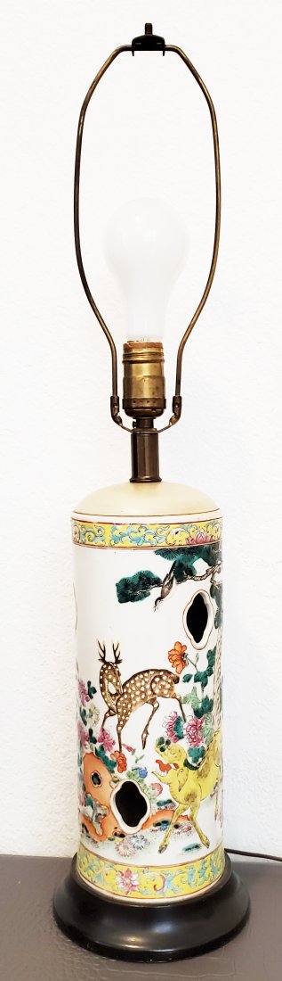 CHINESE PORCELAIN VASE LAMP: ....
