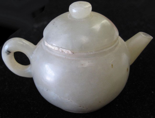 CHINESE JADE TEAPOT - 7