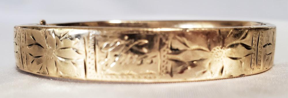 LADYS BANGLE BRACELET, SIGNED BT 1921 (1 of 5)
