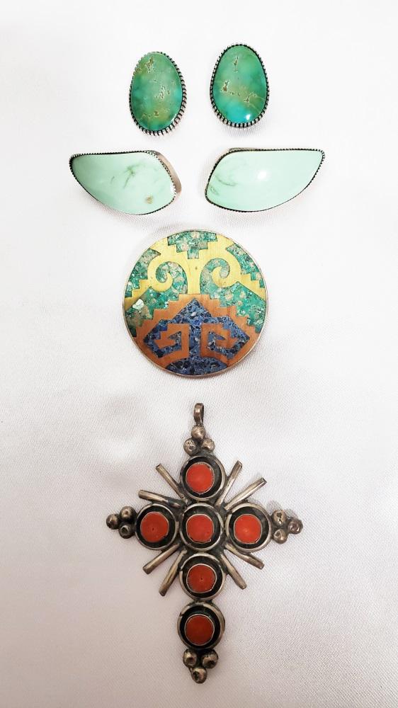 NATIVE AMERICAN SILVER JEWELRY, LOT OF (4): Cross, earrings, pin Weight- 59 grams Shipping U.S. $20 plus insurance