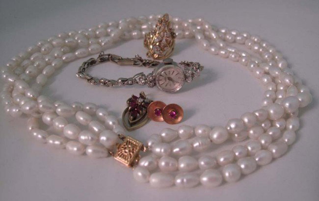 LOT OF ESTATE JEWELRY including Diamond Ring, Wat: - LOT OF ESTATE JEWELRY including Diamond Ring, Watch,Pearl Necklace and Ruby Set