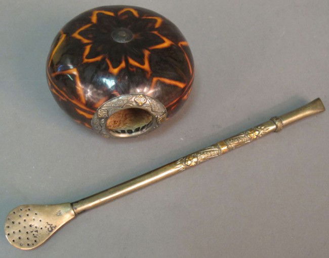 CHINESE GOLD AND SILVER TEA with Gourd body boxed: - CHINESE GOLD AND SILVER TEA with Gourd body boxed set