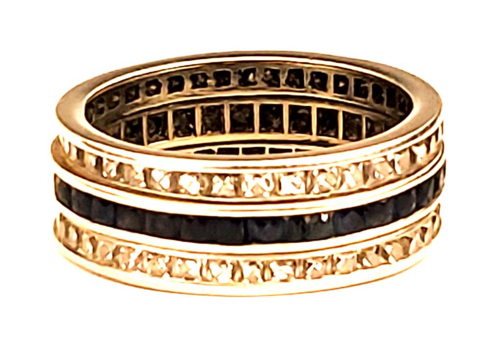 LADYS WHITE GOLD SAPHIRE & DIAMOND RING (1 of 4)