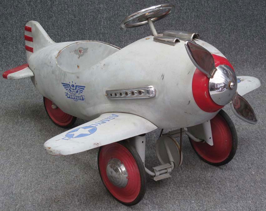 1039 VINTAGE AIRPLANE PEDAL CAR AFC, ARMY DECAL length Sep 05, 2011